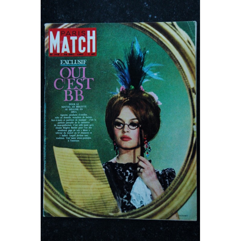 PARIS MATCH N°  702 22 SEPTEMBRE 1962 BRIGITTE BARDOT 28 ANS HESITANTE