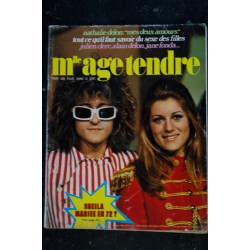 mademoiselle age tendre n°  61  *  décembre 1969  *   SHEILA JOHNNY CLOCLO CLERC MOUSTAKI BEATLES GALL