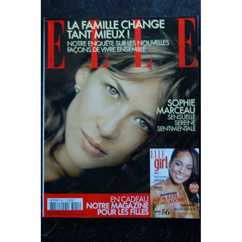 ELLE 3026  29 décembre 2003 NICOLE KIDMAN Cover + 1 page  - Lynda LEMAY - Saddam HUSSEIN - Alek WEK - 204 pages