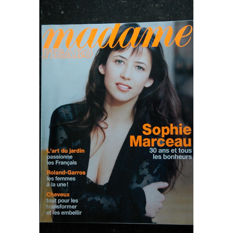 MADAME FIGARO 16420  Sophie Marceau Cover + 6 p. - Isabelle Poulenard - Calvin Klein - Rolland Garros - 116 p - 1997 05 31