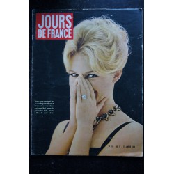 JOURS DE FRANCE   218  17 janv. 1959  B. BARDOT cover + 19 p. - Hitchcock 4 actes pour séduire Jeanne Moreau - 60 pages