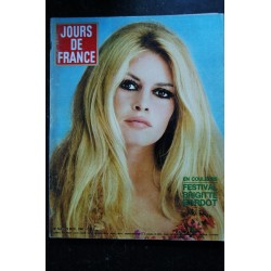 JOURS DE FRANCE   684  23 déc. 1967  B. BARDOT cover + 7 p. photos couleurs - Poiret et Serrault -  204 pages