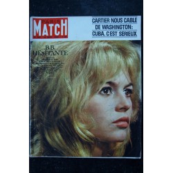 PARIS MATCH N°  702 22 Sept. 1962 BRIGITTE BARDOT cover + 4 p. - BB 28 ANS HESITANTE