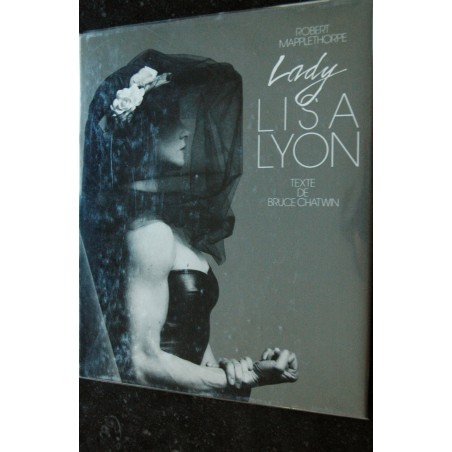Lady Lisa Lyon * Robert Mapplethorpe * Editions Filipacchi * 1983 * Relié hardcover jaquette Lady Lisa Lyon * Robert Mapplethorpe * Editions Filipacchi * 1983 * Relié hardcover jaquette