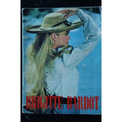 stop magazine artistique et littéraire Brigitte Bardot