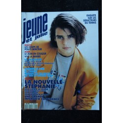 Jeune et Jolie 36 - 1990...