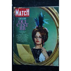 PARIS MATCH N°  716 29 déc. 1962 BRIGITTE BARDOT cover + 4 p. -  LES BLUEBELL GIRLS - Noël chez Distel