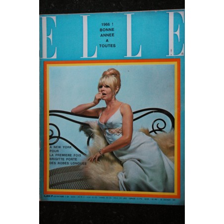 ELLE 1045 - 30 décembre 1965 - COVER BRIGITTE BARDOT - A New York BB pour la première fois porte des robes longues