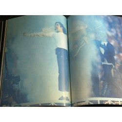 MICHAEL JACKSON HISTORY Laurent Hopman Editions Hors Collection 1995 - 84 pages