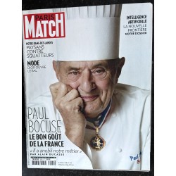 PARIS MATCH N° 3585 janvier...
