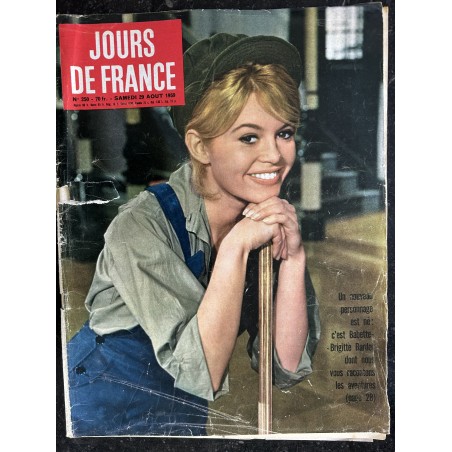 JOURS DE FRANCE  250  29 août 1959  Brigitte BARDOT cover + 6 p. - Garbo au cap d'Ail  - L Bacall Bayonne - 60 pages