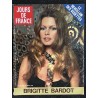 JOURS DE FRANCE 940  26 déc. 1972  Brigitte BARDOT cover - Darc Nicoletta Sacha Bronson Dalida Delon -  194 pages