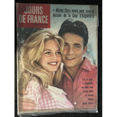 JOURS DE FRANCE   241 1959 06 BRIGITTE BARDOT et JACQUES CHARRIER LEUR MARIAGE
