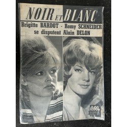 NOIR ET BLANC 845  - 12 mai...