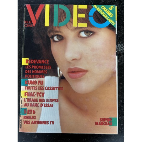 TELE CINE VIDEO 60 Mars 1986 Sophie MARCEAU Interview - Films d'arts martiaux Kung Fu + 90 autocollants