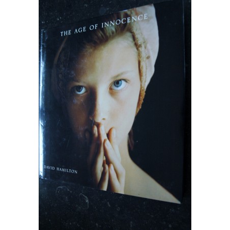 EO DAVID HAMILTON L'AGE DE L'INNOCENCE 220 PAGES MAIS ATTENTION MANQUE 3 PAGES